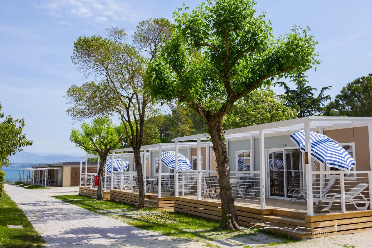 Camping Bergamini Otel Peschiera del Garda Dış mekan fotoğraf